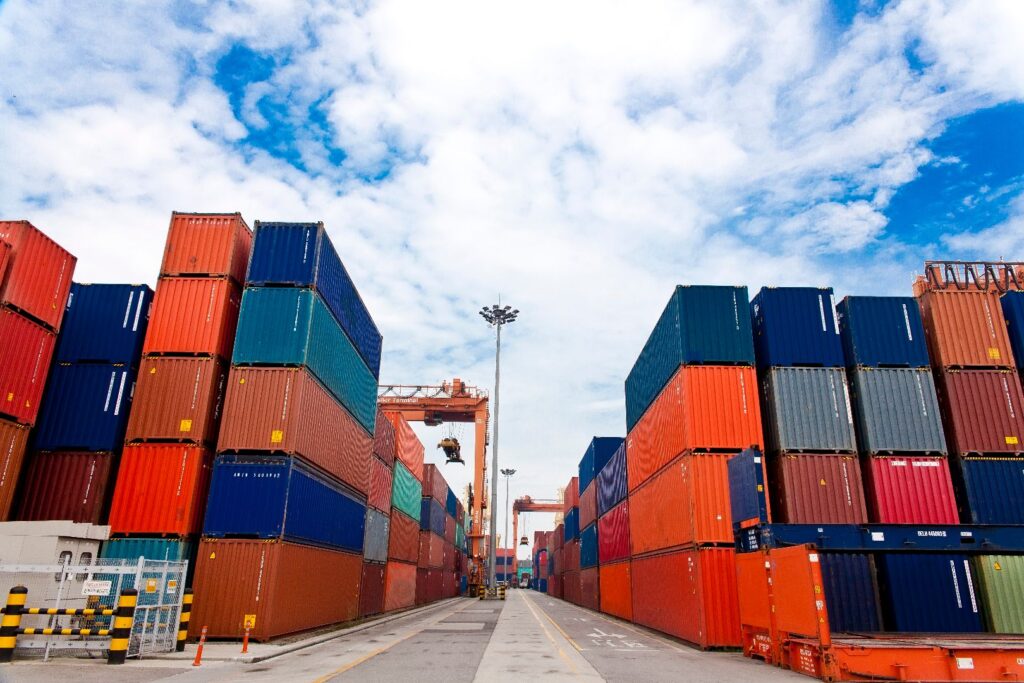 How Container Shipping Works, Shipping Containers for Sale California, Buy shipping containers Rwanda, What is container shipping, Shipping containers for sale,